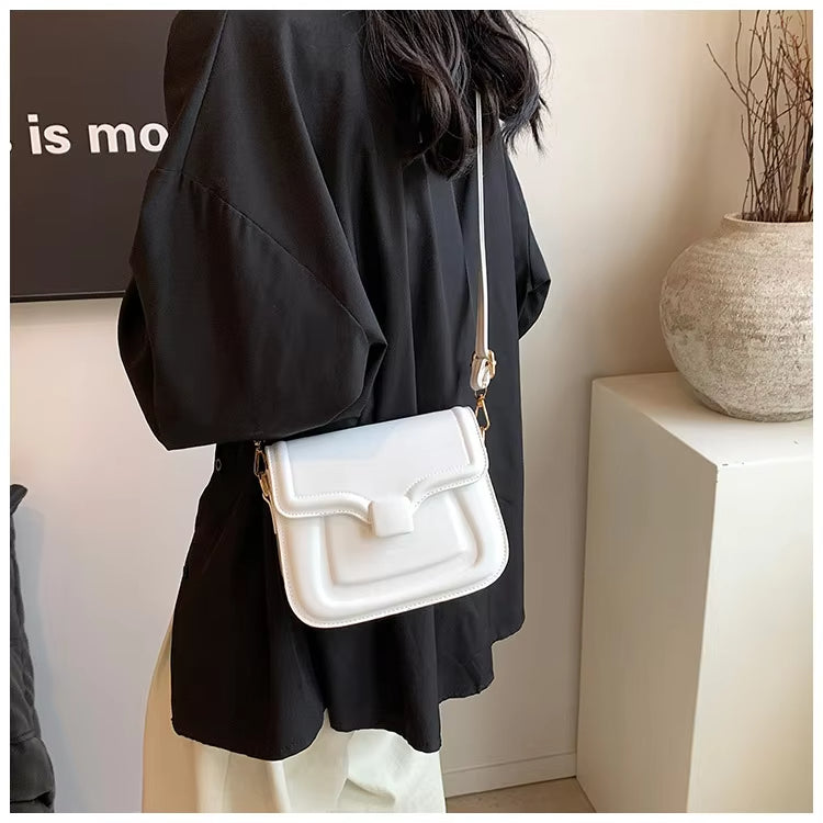 Luna | Women's PU Leather Saddle Crossbody Sling Bag