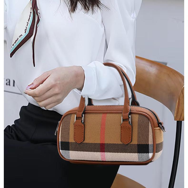 Iris | Vintage Plaid Canvas Shoulder Bag