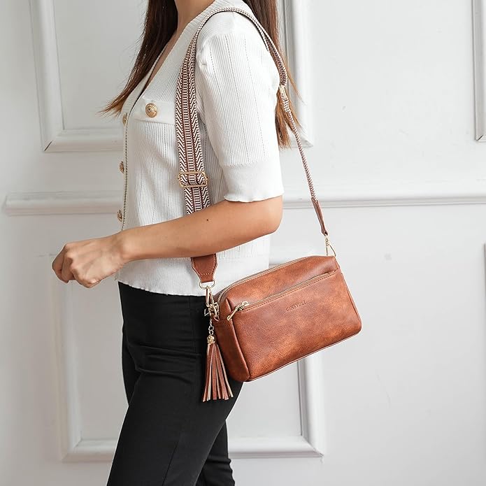 Isla | Chic and Compact Crossbody Bag