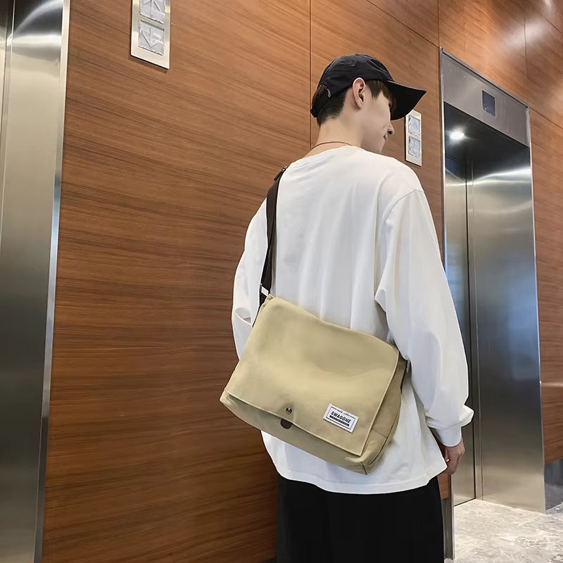 Chloe | Vintage Crossbody Messenger Bag