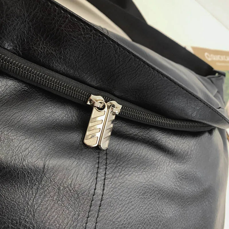 Liam | Oversized Crossbody Bag