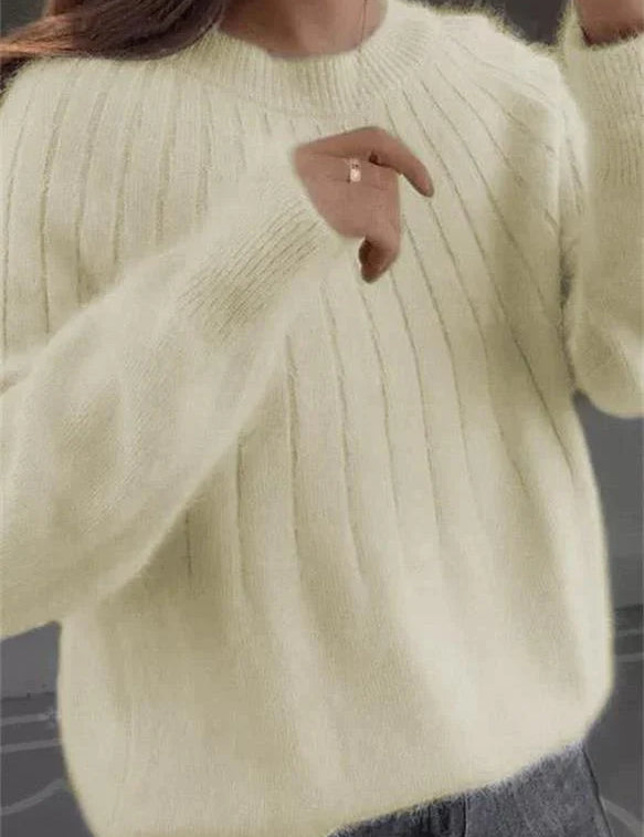 Fluffy knitting sweater made of acrylic fiber for women-4