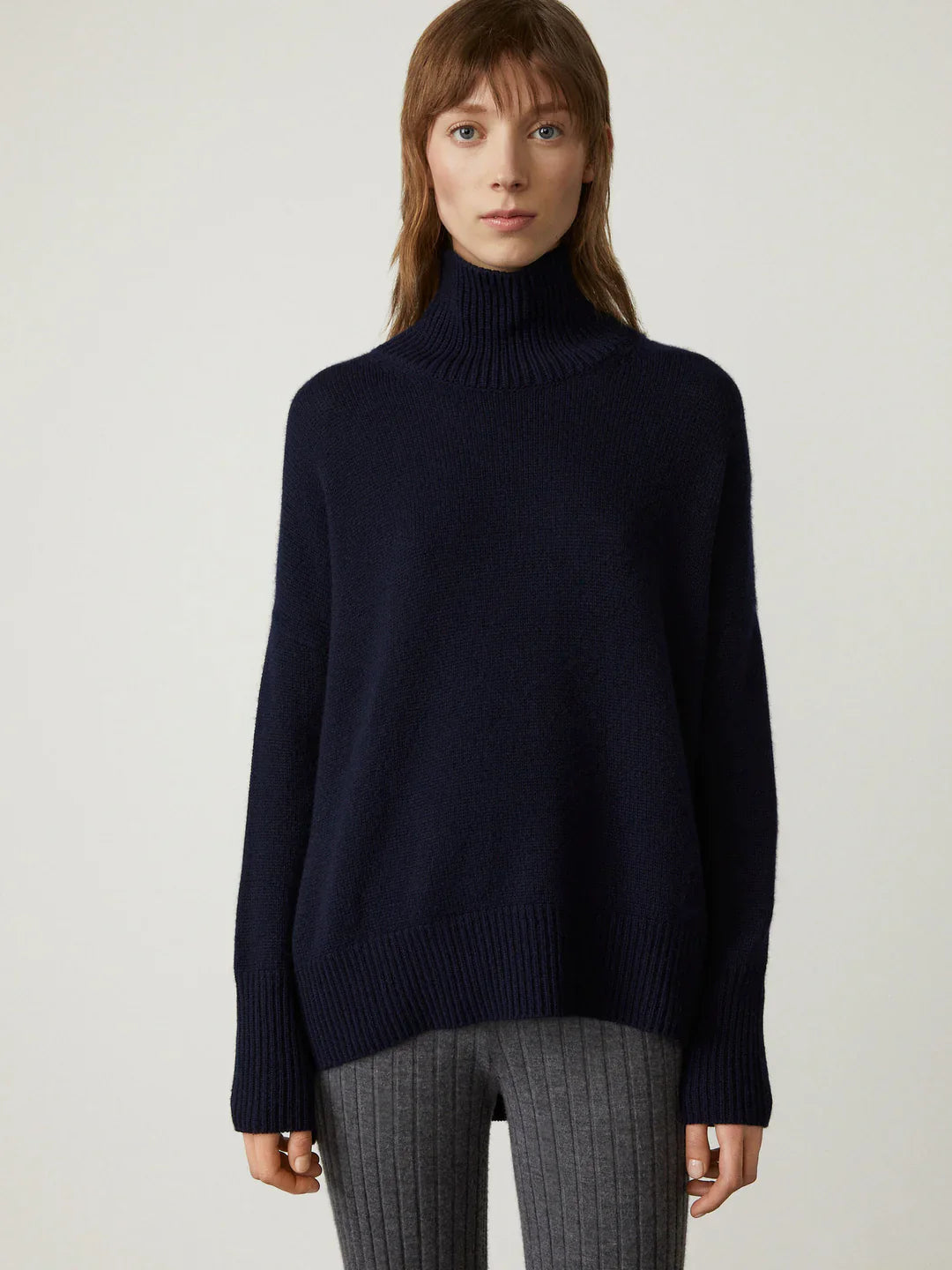 https://cdn.shopify.com/s/files/1/0826/7982/4718/files/230316_LISA_YANG_Heidi_Navy_018_1080x_b8203fd6-8463-411b-a3be-d88356cf5d93.webp?v=1734937460