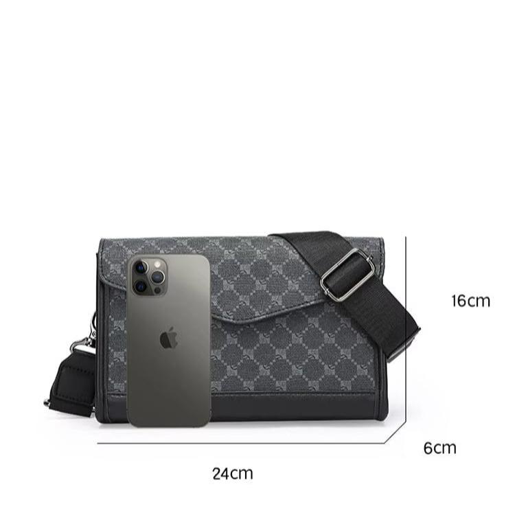 Finn | Small Sling Crossbody Bag