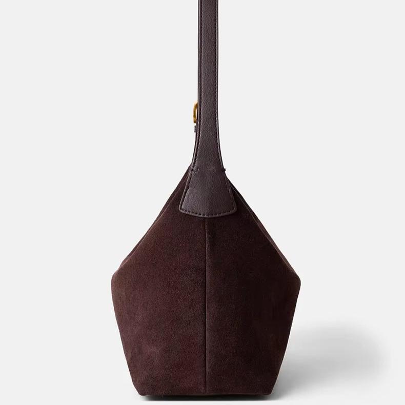 Lena | Vintage-inspired Velvet Crossbody Sling Handbag