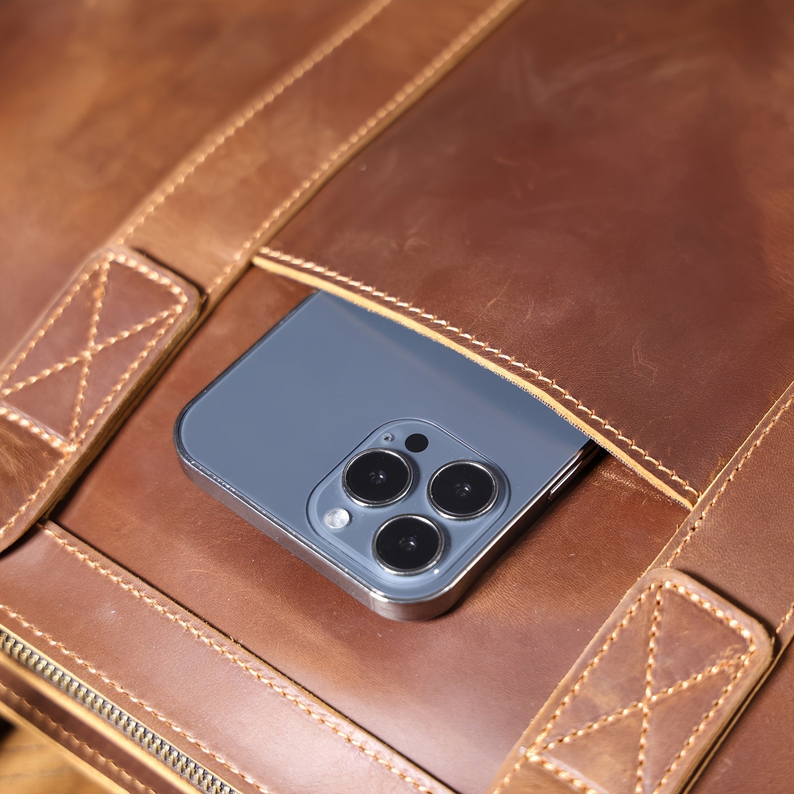 Felix | Vintage Leather Crossbody Travel Laptop Messenger Bag