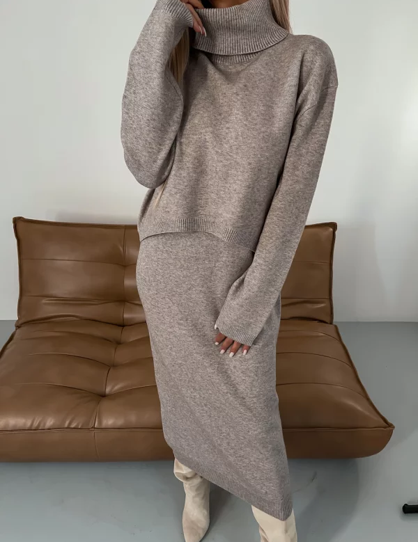 Sweater with turtleneck and midi dress in stylish set-2