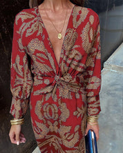 ALEXA | Twist Elegance Midi Dress