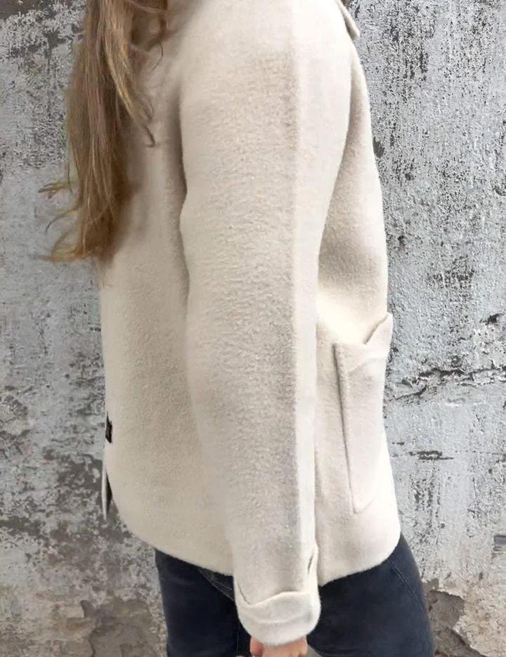Part jacket in feminine design with a two -color look for women-6