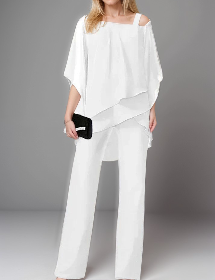 Chic and Sophisticated Black Silk Evening Ensemble