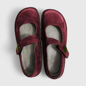 Comfortable Orthopedic Shoes for Women - Stylish Supportive Footwear 6