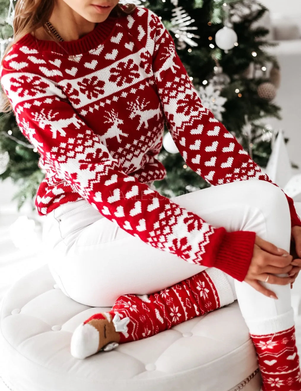 MAYA | Comfy Knitted Christmas Sweater