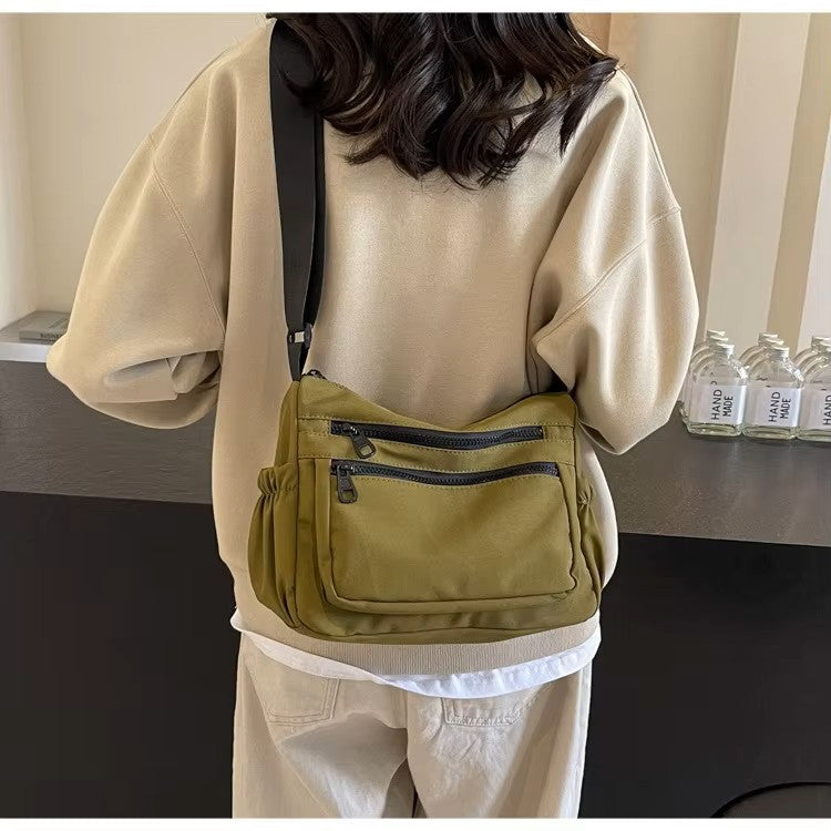 Iris | Customizable Multi-Pocket Shoulder Bag