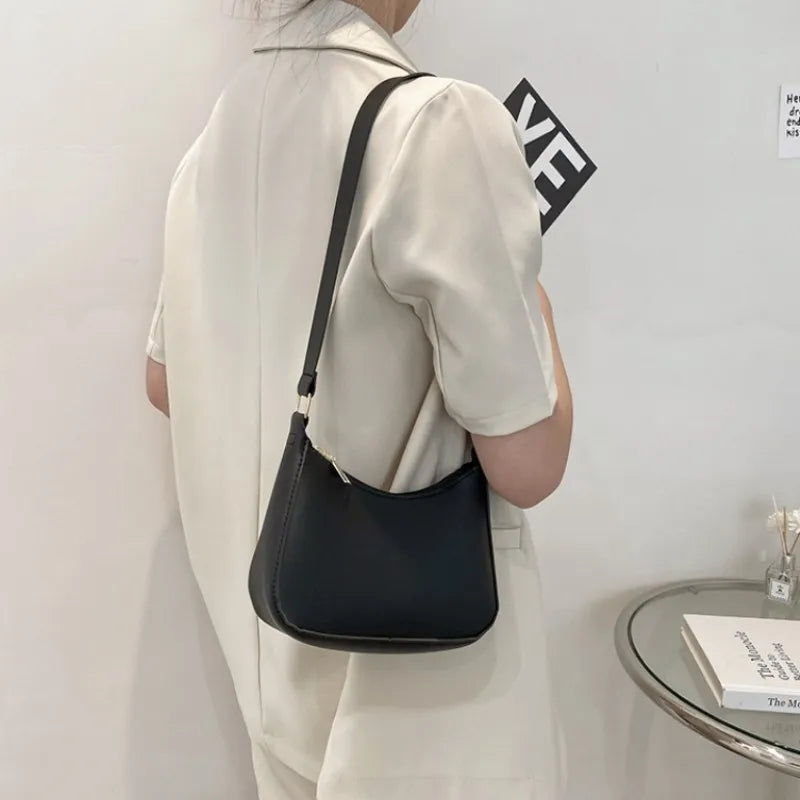 Bonnie | Mini Curve Shoulder Bag