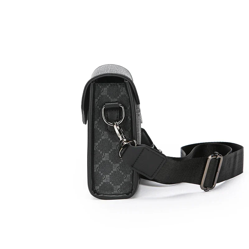 Finn | Small Sling Crossbody Bag