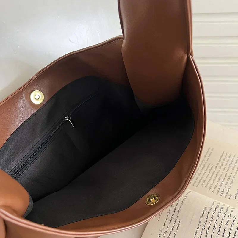 Sandra | Classic Chic Shoulder Bag