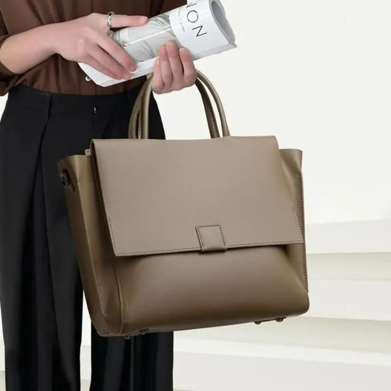 Ivy | Vintage Leather Crossbody Sling Handbag