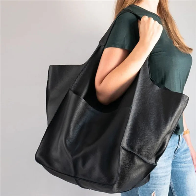 Lily | Chic Everyday Carryall – Sleek & Spacious Tote