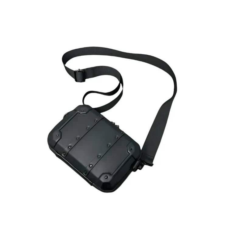 Felix | Compact Shoulder Bag