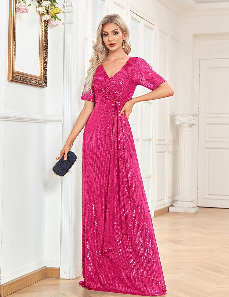 ELIA | An elegant dress
