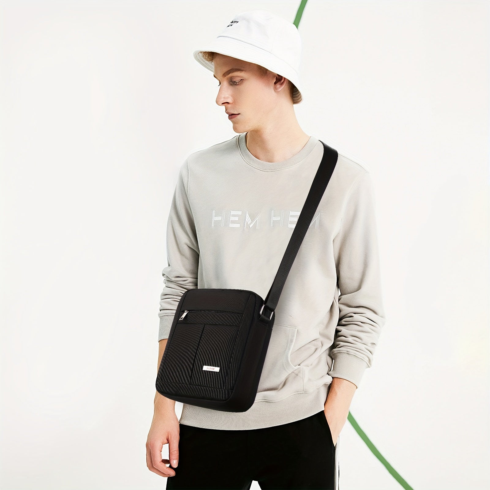 Liam | Compact Crossbody Messenger Bag