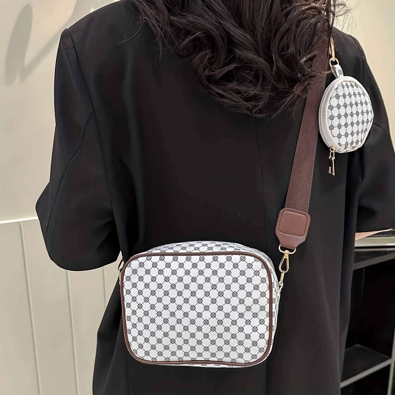Eva | Leather Shoulder Bag Set with Geometric Pattern