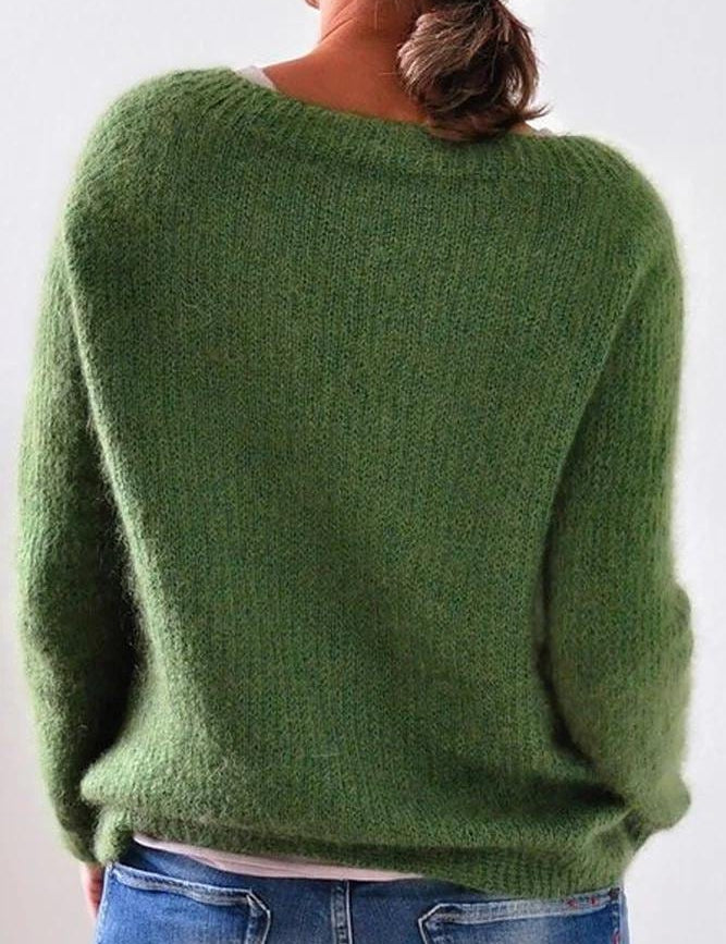 Knitting sweater with a relaxed cut-2