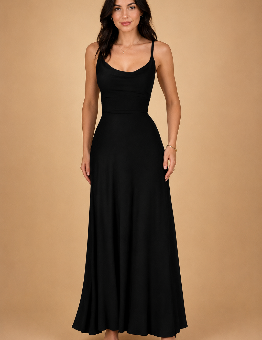 FREYA | Stylish Elegance and Sustainable Maxi Dress