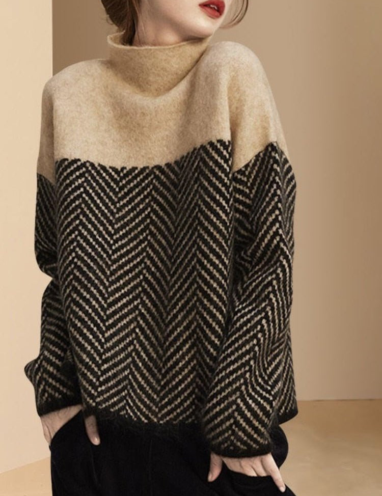 Cuddly sweater with turtleneck and knitting design for women-3