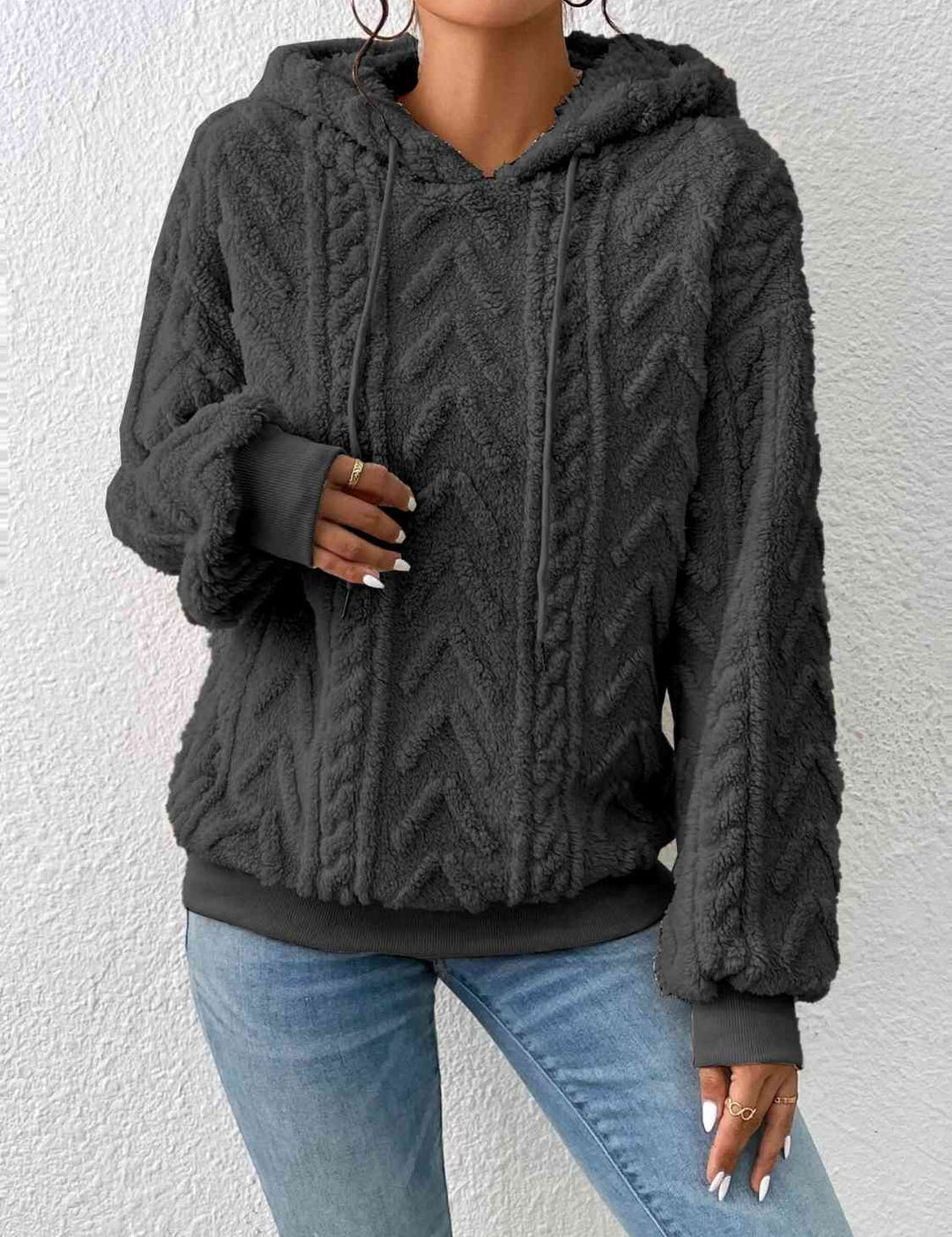 Sweaters with a cord and long arm in a two -tone design for women-6