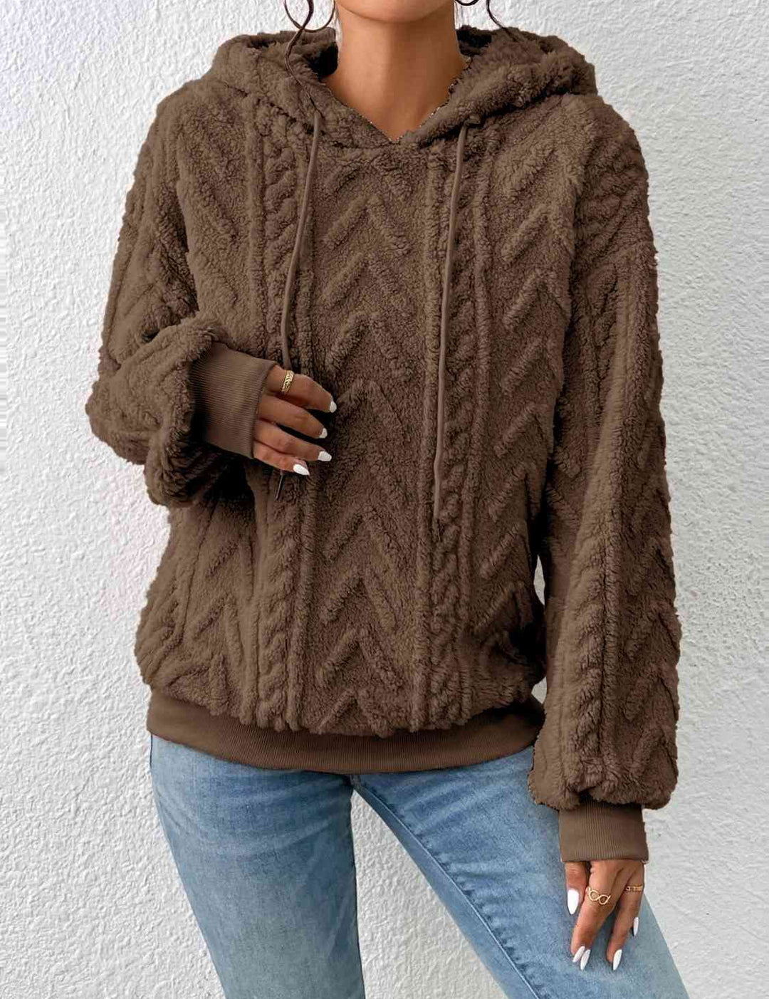 Sweaters with a cord and long arm in a two -tone design for women-5